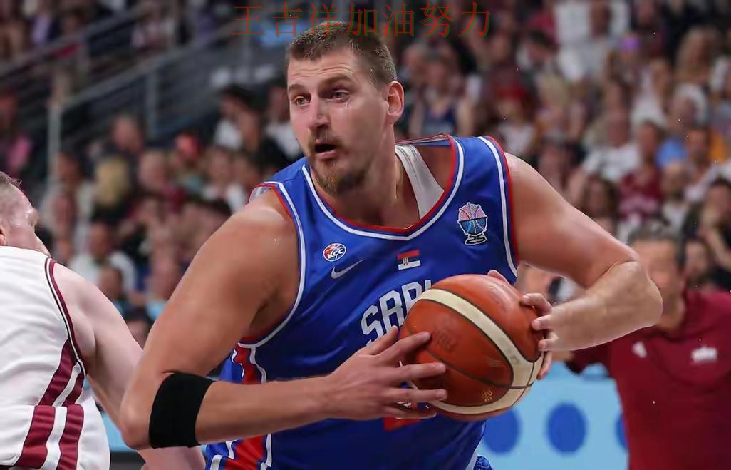 CBA焦点战回顾:约基奇表现抢眼 成为赛后讨论的焦点 CBA焦点战回顾:约基奇表现抢眼 成为赛后讨论的焦点